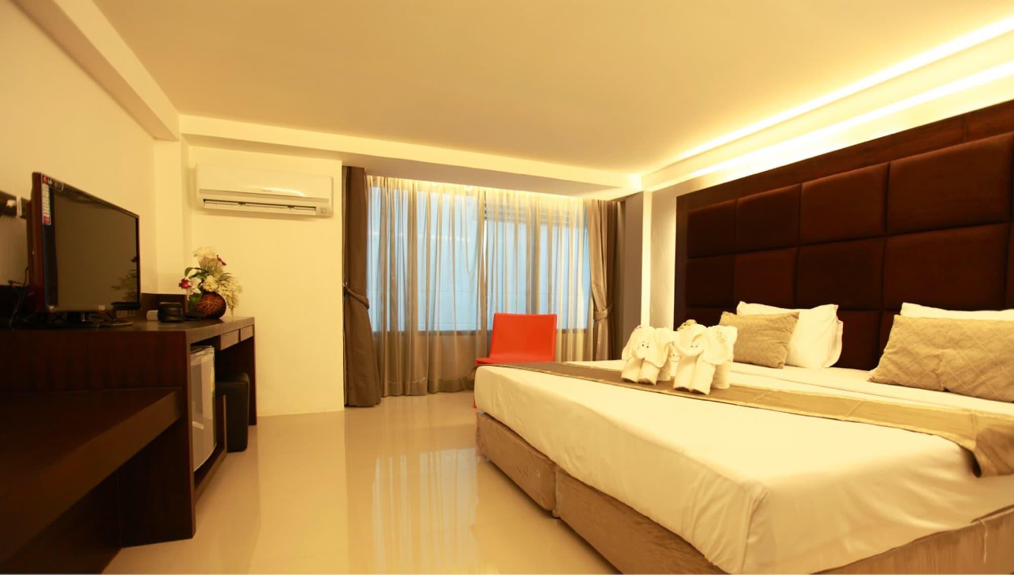 The Bangkok Major Suite Exterior photo